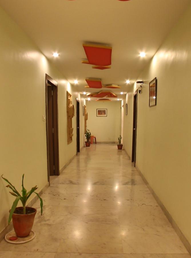 Hotel Vrinda Palace Джайсалмер Екстер'єр фото